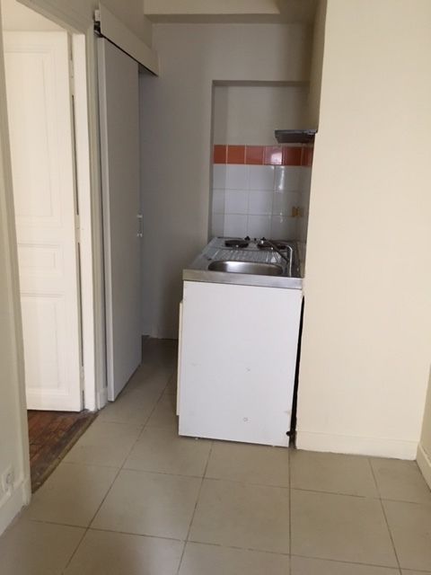 PARIS 18e·25m²·apartment·No furniture·Long-term only[Paris Rental]