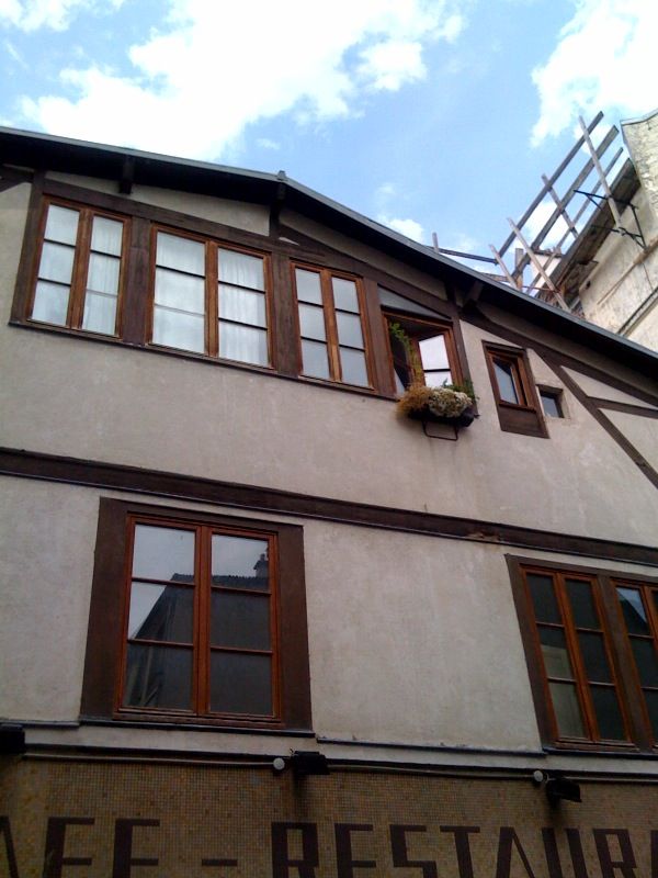 PARIS 11区·30平·studio·无家具·仅长租[法国巴黎租房]