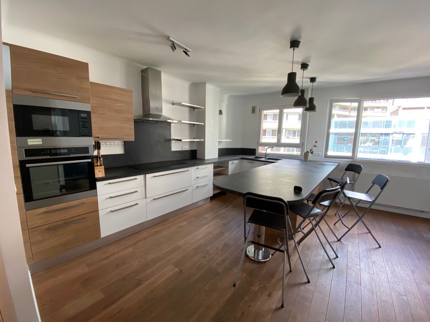 PARIS 15지역·76m²·아파트·가구·장기만 가능[프랑스 부동산,프랑스 아파트 매매,파리 집 구하기,프랑스 임대 부동산,프랑스 부동산 투자,프랑스 아파트 임대 방법,파리 집 계약 절차,프랑스 부동산 세금 정보,프랑스 부동산 중개인 추천,프랑스 주택 임대 시세,프랑스 주택 관리 서비스,프랑스 아파트 월세,프랑스 단기 임대,파리 집 임대,프랑스 월세 계약,프랑스 월세 시세,파리 임대 집 추천,프랑스 임대,프랑스 월세 ,프랑스 부동산 임대 서비스,프랑스 부동산 중개,프랑스 부동산 에이전시,파리 부동산 중개인,프랑스 부동산 매물,파리 부동산 에이전시 추천,파리 현지 부동산 상담,파리 부동산 거래 대행,프랑스 부동산 시세 조회,프랑스 부동산 서비스,파리 부동산 에이전시,프랑스 부동산 전문가,프랑스 부동산 거래 팁,프랑스 주택 중개 플랫폼,파리 유학생 ,프랑스 유학 집 구하기,파리 학생 기숙사 임대,프랑스 유학생 월세 아파트,프랑스 유학 임대 계약,파리 유학 생활 집 구하기,프랑스 유학생 쉐어하우스,프랑스 가족용 주택 매매,파리 가족 아파트 임대,프랑스 어린이 학교 근처 집,프랑스 이민 주택 ,맞춤형 부동산 서비스,파리 단기 임대 아파트,프랑스 출장용 주택,파리 월 단위 임대]