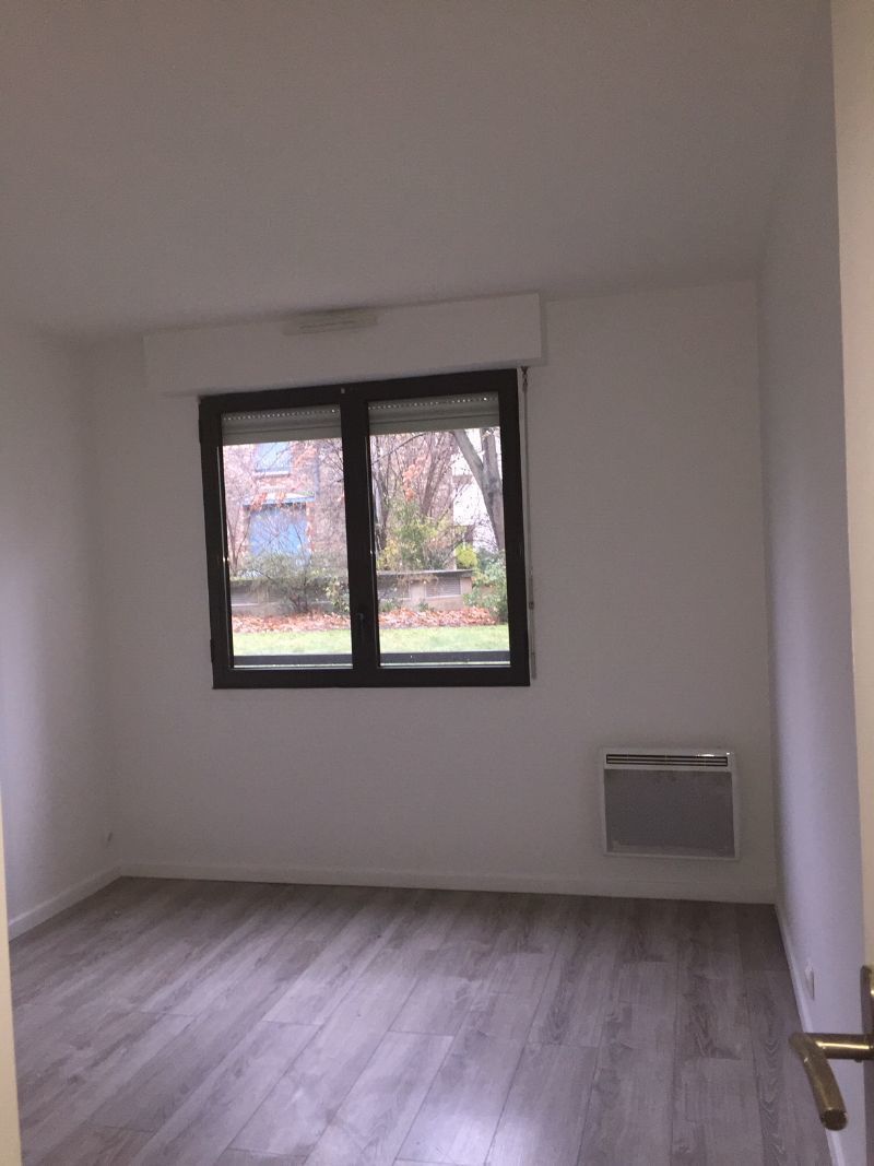 Asnières-sur-Seine 92e·70m²·Second-hand·F3[Paris Rental]