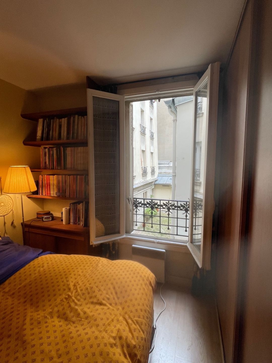 PARIS 7e·32m²·Second-hand·F2[Paris Rental]