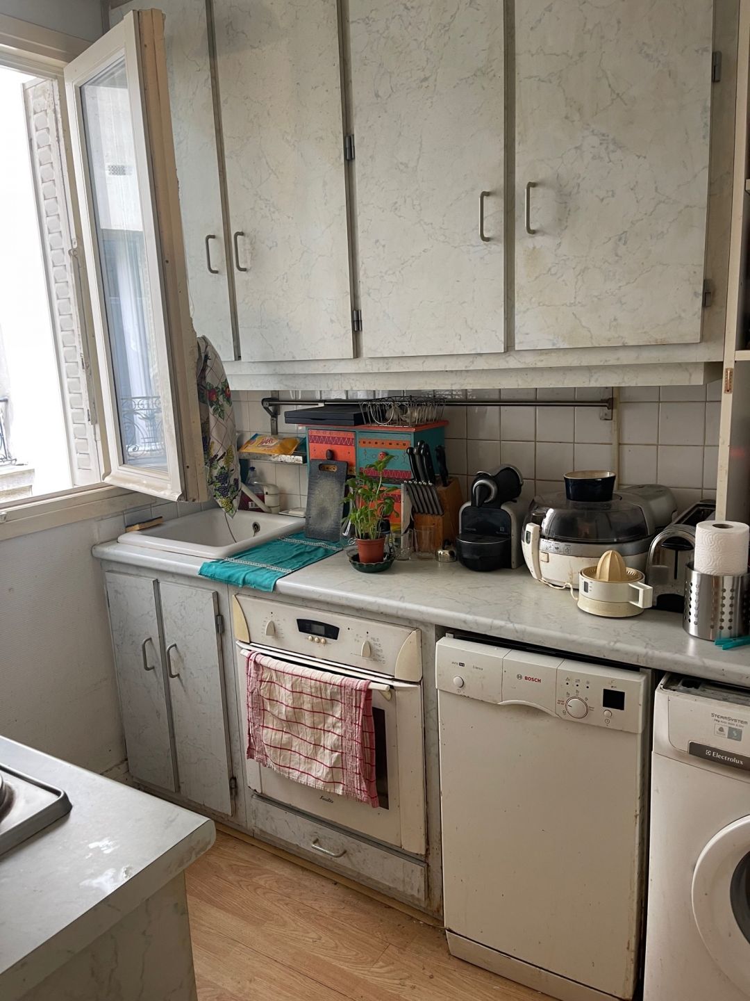 PARIS 7e·32m²·Second-hand·F2[Paris Rental]