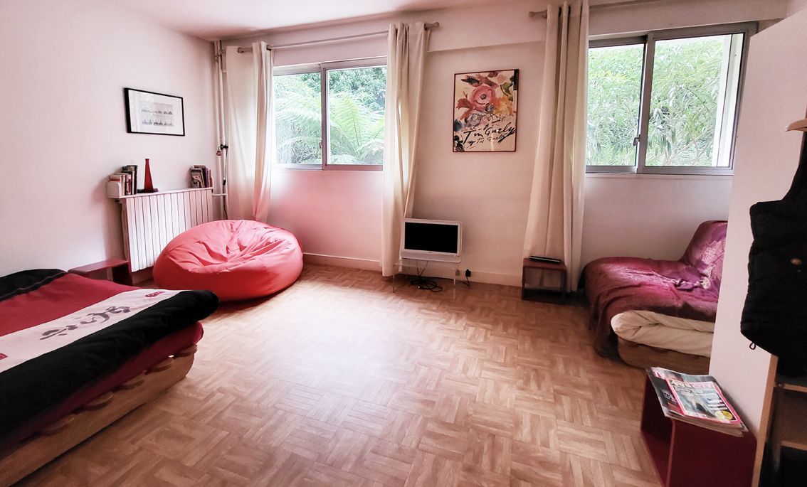 PARIS 11e·28m²·Second-hand·F1[Paris Rental]