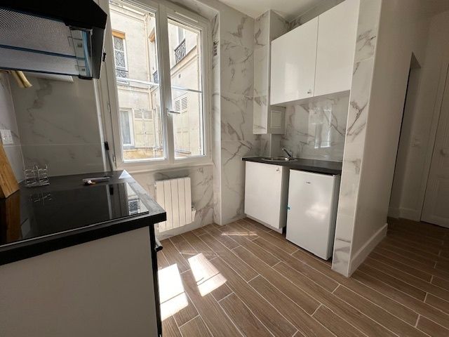 PARIS 18e·31m²·Second-hand·F2[Paris Rental]