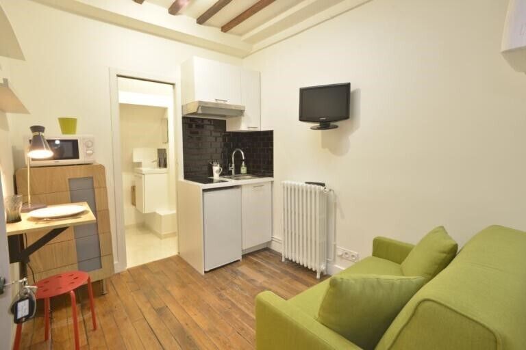 PARIS 16e·9m²·Second-hand·F1[Paris Rental]