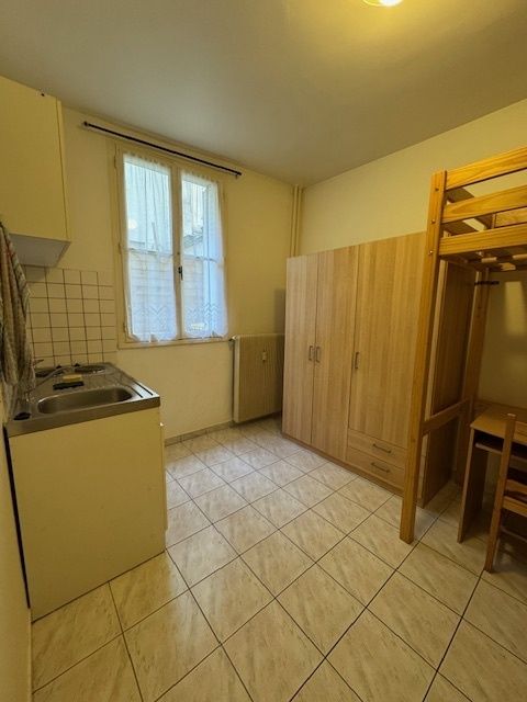 PARIS 20e·17m²·Second-hand·F1[Paris Rental]