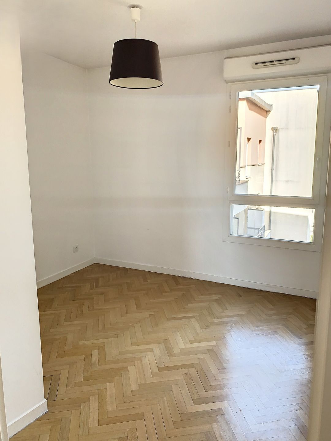 Clamart 92e·62m²·Second-hand·F3[Paris Rental]