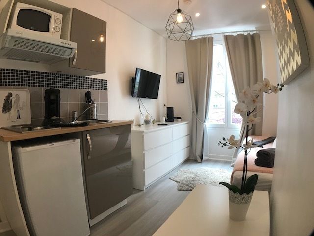 PARIS 19e·260m²·Second-hand·F6[Paris Rental]