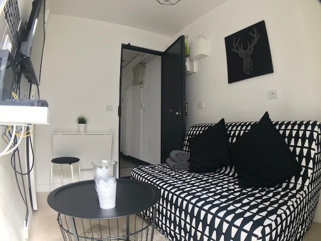 PARIS 19e·260m²·Second-hand·F6[Paris Rental]