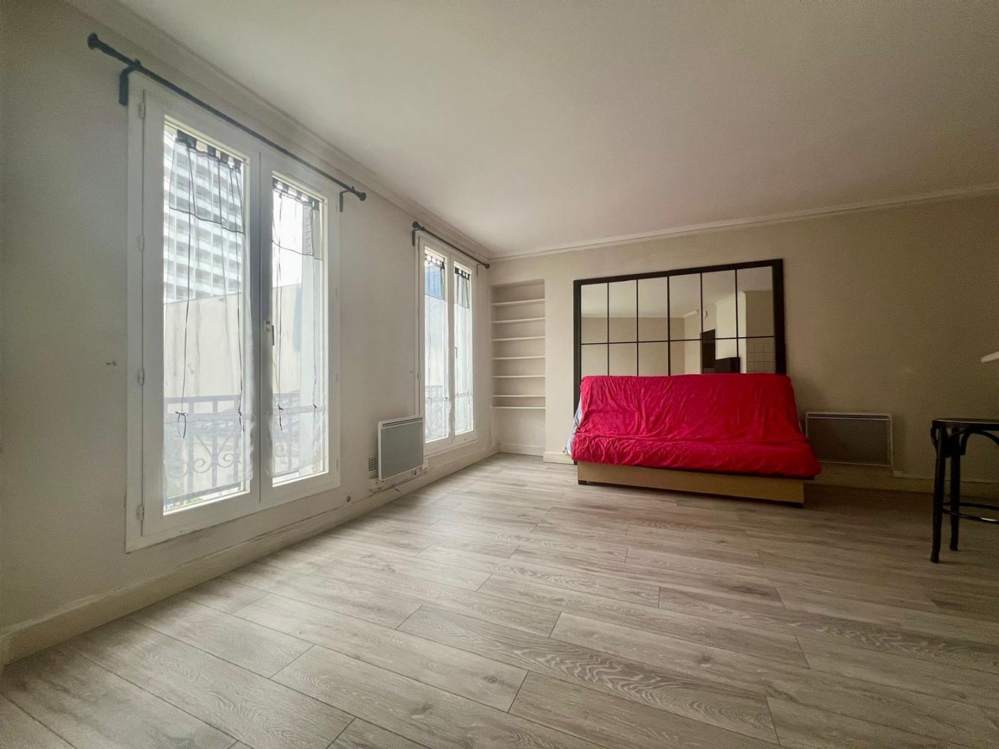 PARIS 18e·25m²·Second-hand·F1[Paris Rental]