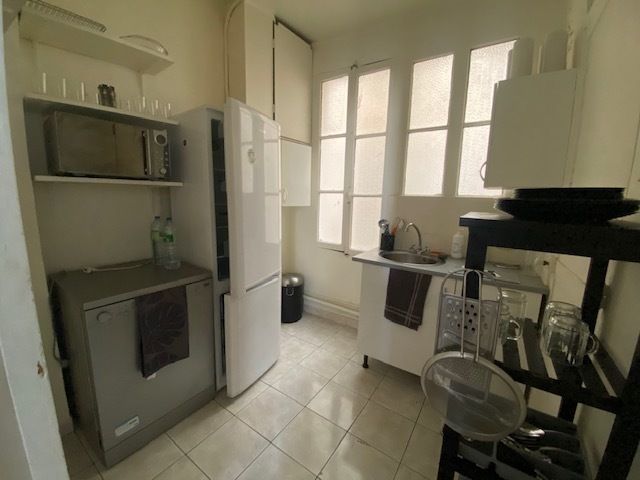 PARIS 9e·49m²·Second-hand·F3[Paris Rental]