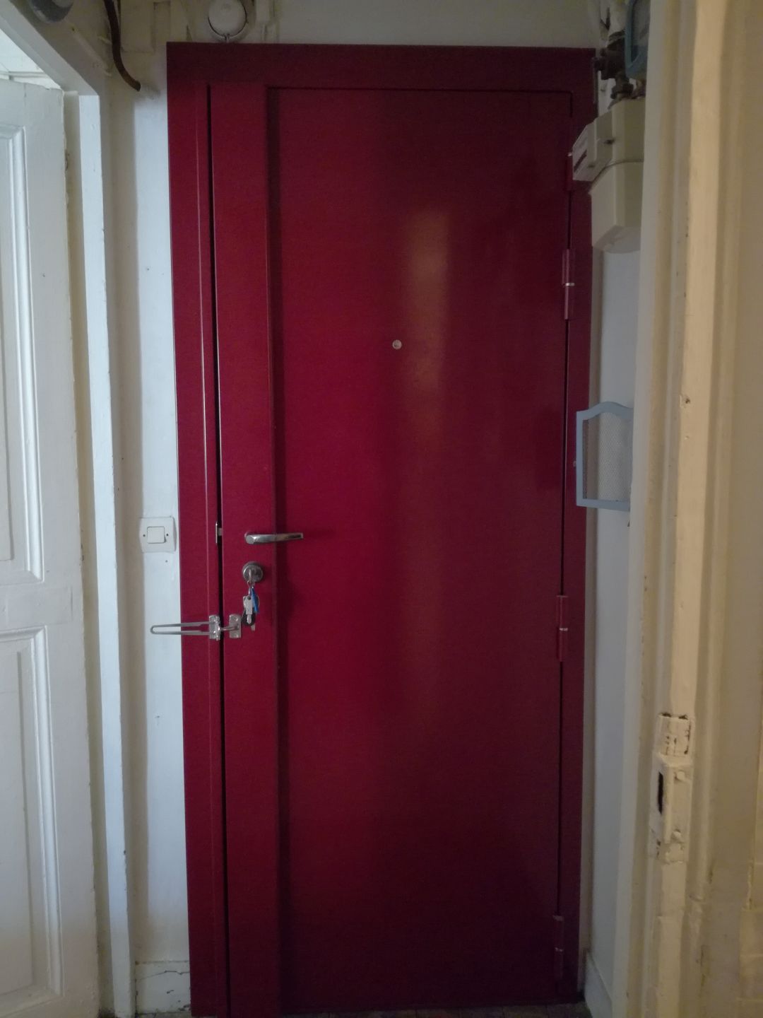 PARIS 15区·28平·studio·有家具·仅长租[法国巴黎租房]