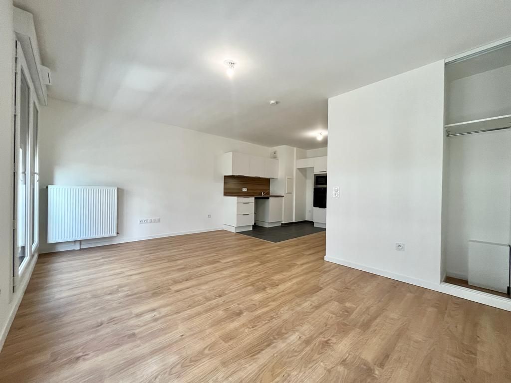 Saint-Ouen 93지역·34m²·studio·가구 없음·장기만 가능[프랑스 부동산,프랑스 아파트 매매,파리 집 구하기,프랑스 임대 부동산,프랑스 부동산 투자,프랑스 아파트 임대 방법,파리 집 계약 절차,프랑스 부동산 세금 정보,프랑스 부동산 중개인 추천,프랑스 주택 임대 시세,프랑스 주택 관리 서비스,프랑스 아파트 월세,프랑스 단기 임대,파리 집 임대,프랑스 월세 계약,프랑스 월세 시세,파리 임대 집 추천,프랑스 임대,프랑스 월세 ,프랑스 부동산 임대 서비스,프랑스 부동산 중개,프랑스 부동산 에이전시,파리 부동산 중개인,프랑스 부동산 매물,파리 부동산 에이전시 추천,파리 현지 부동산 상담,파리 부동산 거래 대행,프랑스 부동산 시세 조회,프랑스 부동산 서비스,파리 부동산 에이전시,프랑스 부동산 전문가,프랑스 부동산 거래 팁,프랑스 주택 중개 플랫폼,파리 유학생 ,프랑스 유학 집 구하기,파리 학생 기숙사 임대,프랑스 유학생 월세 아파트,프랑스 유학 임대 계약,파리 유학 생활 집 구하기,프랑스 유학생 쉐어하우스,프랑스 가족용 주택 매매,파리 가족 아파트 임대,프랑스 어린이 학교 근처 집,프랑스 이민 주택 ,맞춤형 부동산 서비스,파리 단기 임대 아파트,프랑스 출장용 주택,파리 월 단위 임대]