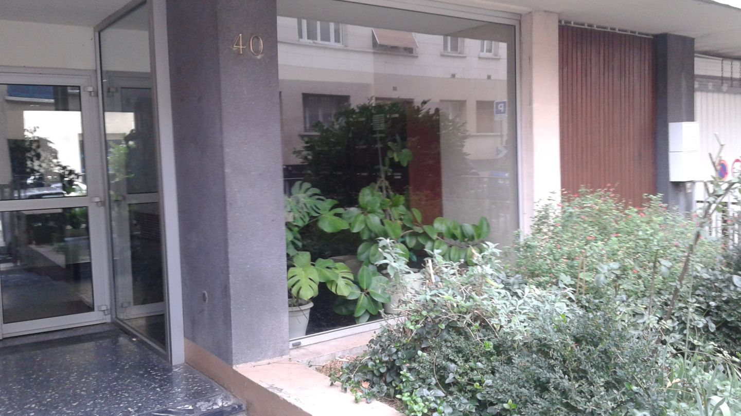 PARIS 19e·30m²·studio·No furniture·Long-term only[Paris Rental]