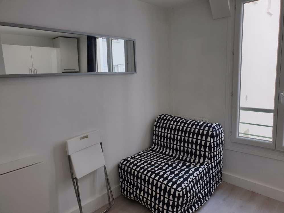 PARIS 9e·12m²·studio·With furniture·Long-term only[Paris Rental]