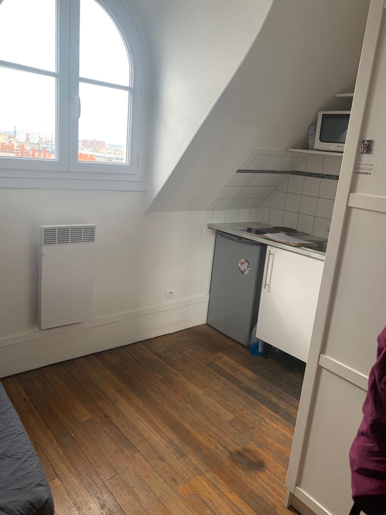 PARIS 17区·10平·公寓·有家具·仅长租[法国巴黎租房]