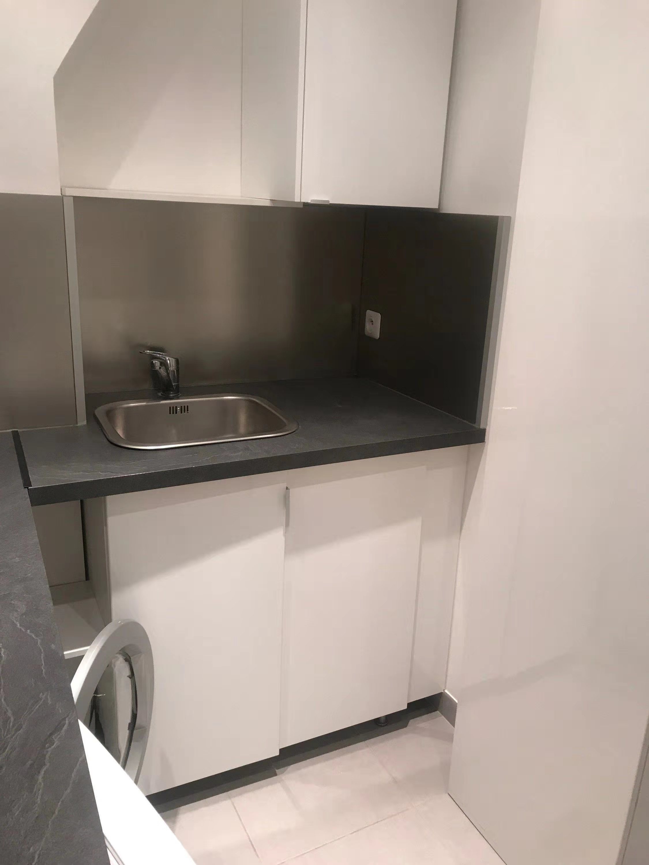 PARIS 18지역·30m²·2P·아파트·가구·장기[프랑스 부동산,프랑스 아파트 매매,파리 집 구하기,프랑스 임대 부동산,프랑스 부동산 투자,프랑스 아파트 임대 방법,파리 집 계약 절차,프랑스 부동산 세금 정보,프랑스 부동산 중개인 추천,프랑스 주택 임대 시세,프랑스 주택 관리 서비스,프랑스 아파트 월세,프랑스 단기 임대,파리 집 임대,프랑스 월세 계약,프랑스 월세 시세,파리 임대 집 추천,프랑스 임대,프랑스 월세 ,프랑스 부동산 임대 서비스,프랑스 부동산 중개,프랑스 부동산 에이전시,파리 부동산 중개인,프랑스 부동산 매물,파리 부동산 에이전시 추천,파리 현지 부동산 상담,파리 부동산 거래 대행,프랑스 부동산 시세 조회,프랑스 부동산 서비스,파리 부동산 에이전시,프랑스 부동산 전문가,프랑스 부동산 거래 팁,프랑스 주택 중개 플랫폼,파리 유학생 ,프랑스 유학 집 구하기,파리 학생 기숙사 임대,프랑스 유학생 월세 아파트,프랑스 유학 임대 계약,파리 유학 생활 집 구하기,프랑스 유학생 쉐어하우스,프랑스 가족용 주택 매매,파리 가족 아파트 임대,프랑스 어린이 학교 근처 집,프랑스 이민 주택 ,맞춤형 부동산 서비스,파리 단기 임대 아파트,프랑스 출장용 주택,파리 월 단위 임대]