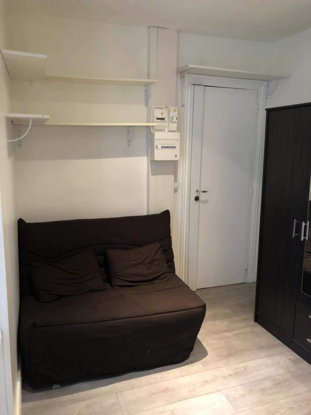 PARIS 10e·10m²·Studio·Entièrement équipé·A long terme uniquement[Location à Paris France]