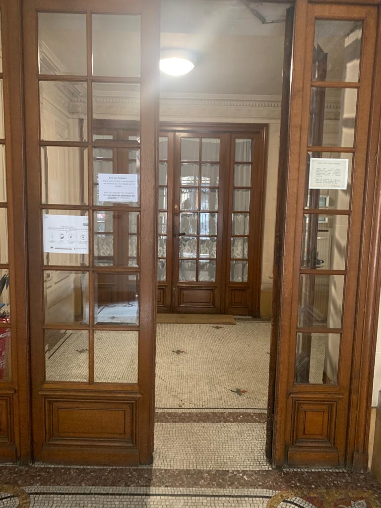 PARIS 17区·10平·公寓·有家具·仅长租[法国巴黎租房]