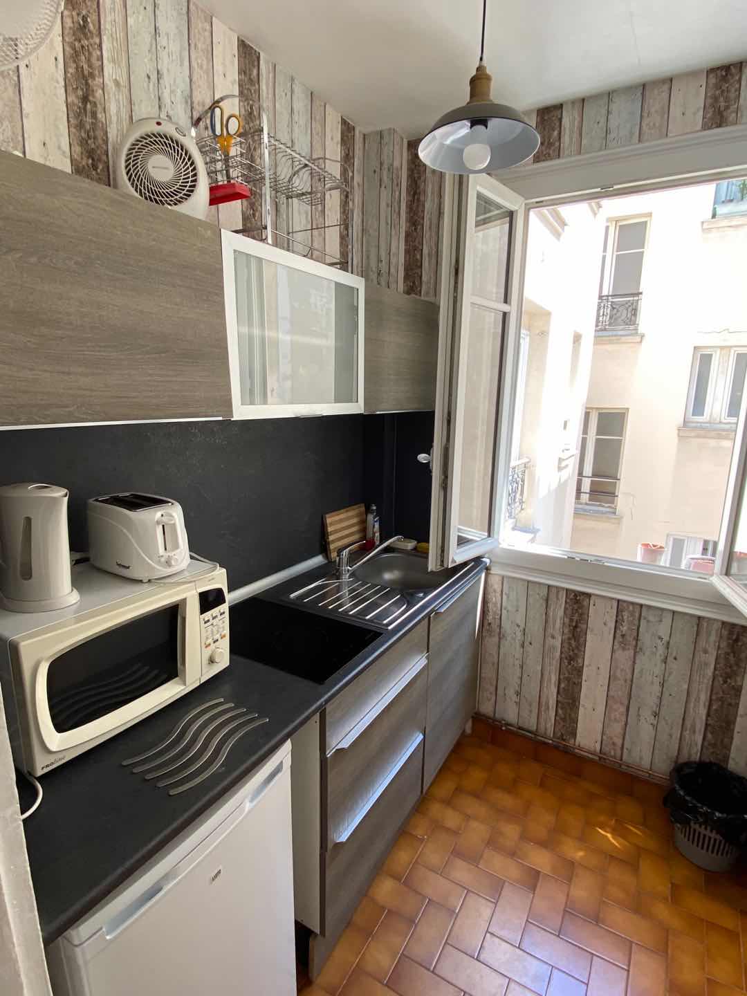 PARIS 15지역·40m²·아파트·가구·장기만 가능[프랑스 부동산,프랑스 아파트 매매,파리 집 구하기,프랑스 임대 부동산,프랑스 부동산 투자,프랑스 아파트 임대 방법,파리 집 계약 절차,프랑스 부동산 세금 정보,프랑스 부동산 중개인 추천,프랑스 주택 임대 시세,프랑스 주택 관리 서비스,프랑스 아파트 월세,프랑스 단기 임대,파리 집 임대,프랑스 월세 계약,프랑스 월세 시세,파리 임대 집 추천,프랑스 임대,프랑스 월세 ,프랑스 부동산 임대 서비스,프랑스 부동산 중개,프랑스 부동산 에이전시,파리 부동산 중개인,프랑스 부동산 매물,파리 부동산 에이전시 추천,파리 현지 부동산 상담,파리 부동산 거래 대행,프랑스 부동산 시세 조회,프랑스 부동산 서비스,파리 부동산 에이전시,프랑스 부동산 전문가,프랑스 부동산 거래 팁,프랑스 주택 중개 플랫폼,파리 유학생 ,프랑스 유학 집 구하기,파리 학생 기숙사 임대,프랑스 유학생 월세 아파트,프랑스 유학 임대 계약,파리 유학 생활 집 구하기,프랑스 유학생 쉐어하우스,프랑스 가족용 주택 매매,파리 가족 아파트 임대,프랑스 어린이 학교 근처 집,프랑스 이민 주택 ,맞춤형 부동산 서비스,파리 단기 임대 아파트,프랑스 출장용 주택,파리 월 단위 임대]