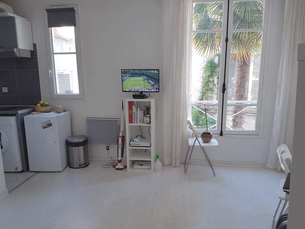 PARIS 15e·22m²·studio·With furniture·Long-term only[Paris Rental]