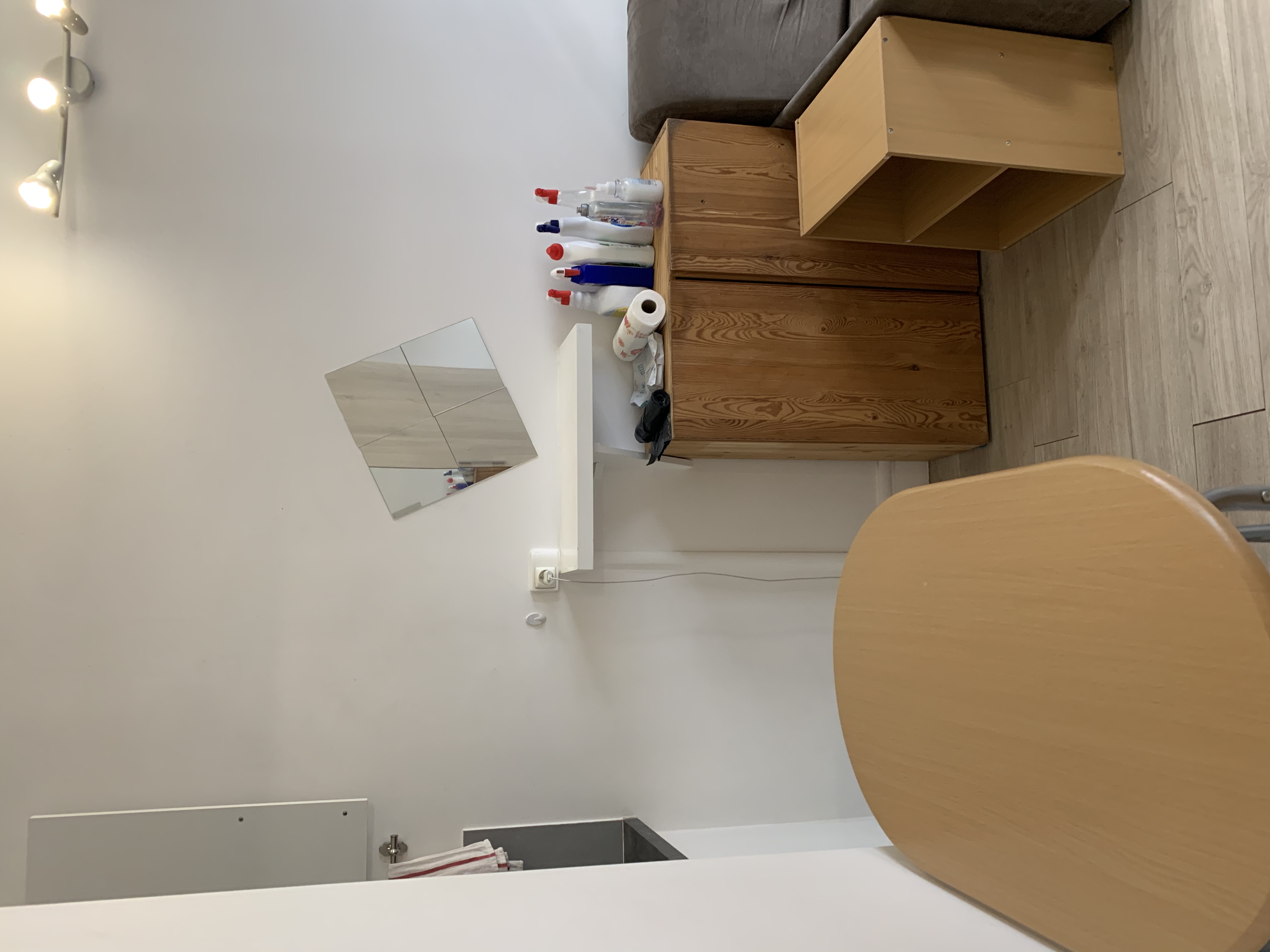 PARIS 12区·15平·studio·有家具·仅长租[法国巴黎租房]