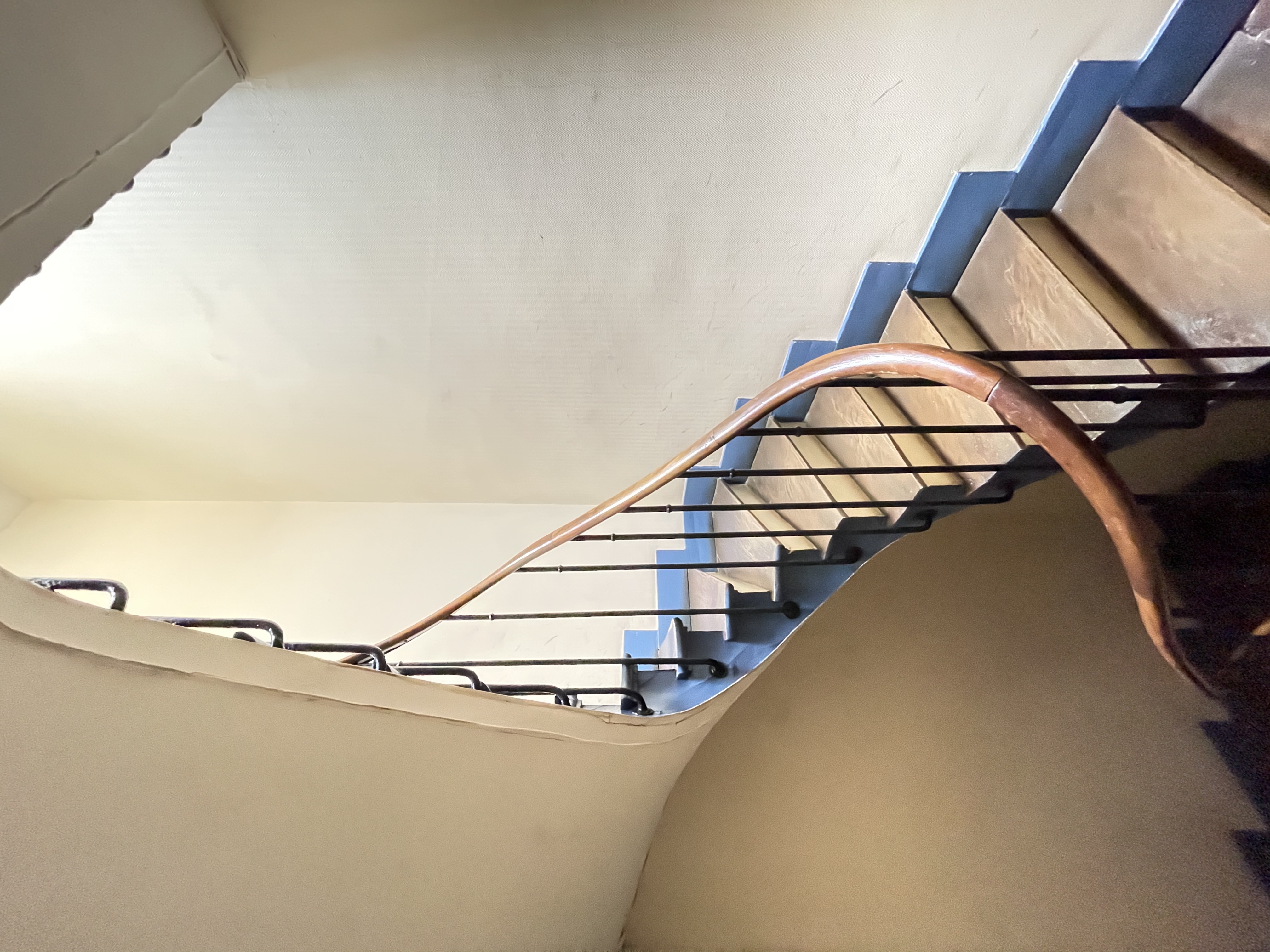 PARIS 3지역·40m²·아파트·가구·장기만 가능[프랑스 부동산,프랑스 아파트 매매,파리 집 구하기,프랑스 임대 부동산,프랑스 부동산 투자,프랑스 아파트 임대 방법,파리 집 계약 절차,프랑스 부동산 세금 정보,프랑스 부동산 중개인 추천,프랑스 주택 임대 시세,프랑스 주택 관리 서비스,프랑스 아파트 월세,프랑스 단기 임대,파리 집 임대,프랑스 월세 계약,프랑스 월세 시세,파리 임대 집 추천,프랑스 임대,프랑스 월세 ,프랑스 부동산 임대 서비스,프랑스 부동산 중개,프랑스 부동산 에이전시,파리 부동산 중개인,프랑스 부동산 매물,파리 부동산 에이전시 추천,파리 현지 부동산 상담,파리 부동산 거래 대행,프랑스 부동산 시세 조회,프랑스 부동산 서비스,파리 부동산 에이전시,프랑스 부동산 전문가,프랑스 부동산 거래 팁,프랑스 주택 중개 플랫폼,파리 유학생 ,프랑스 유학 집 구하기,파리 학생 기숙사 임대,프랑스 유학생 월세 아파트,프랑스 유학 임대 계약,파리 유학 생활 집 구하기,프랑스 유학생 쉐어하우스,프랑스 가족용 주택 매매,파리 가족 아파트 임대,프랑스 어린이 학교 근처 집,프랑스 이민 주택 ,맞춤형 부동산 서비스,파리 단기 임대 아파트,프랑스 출장용 주택,파리 월 단위 임대]