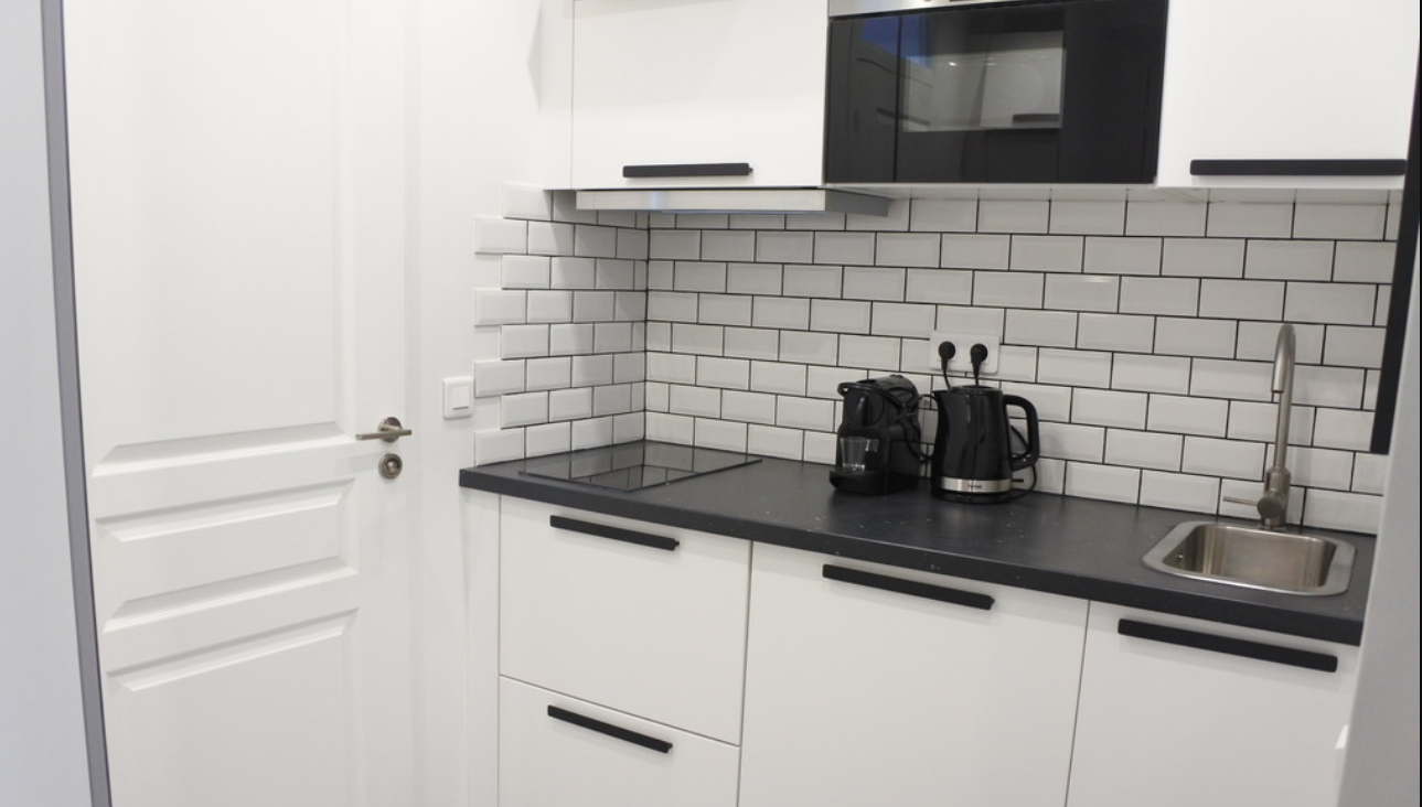 PARIS 16e·25m²·studio·With furniture·Long-term only[Paris Rental]