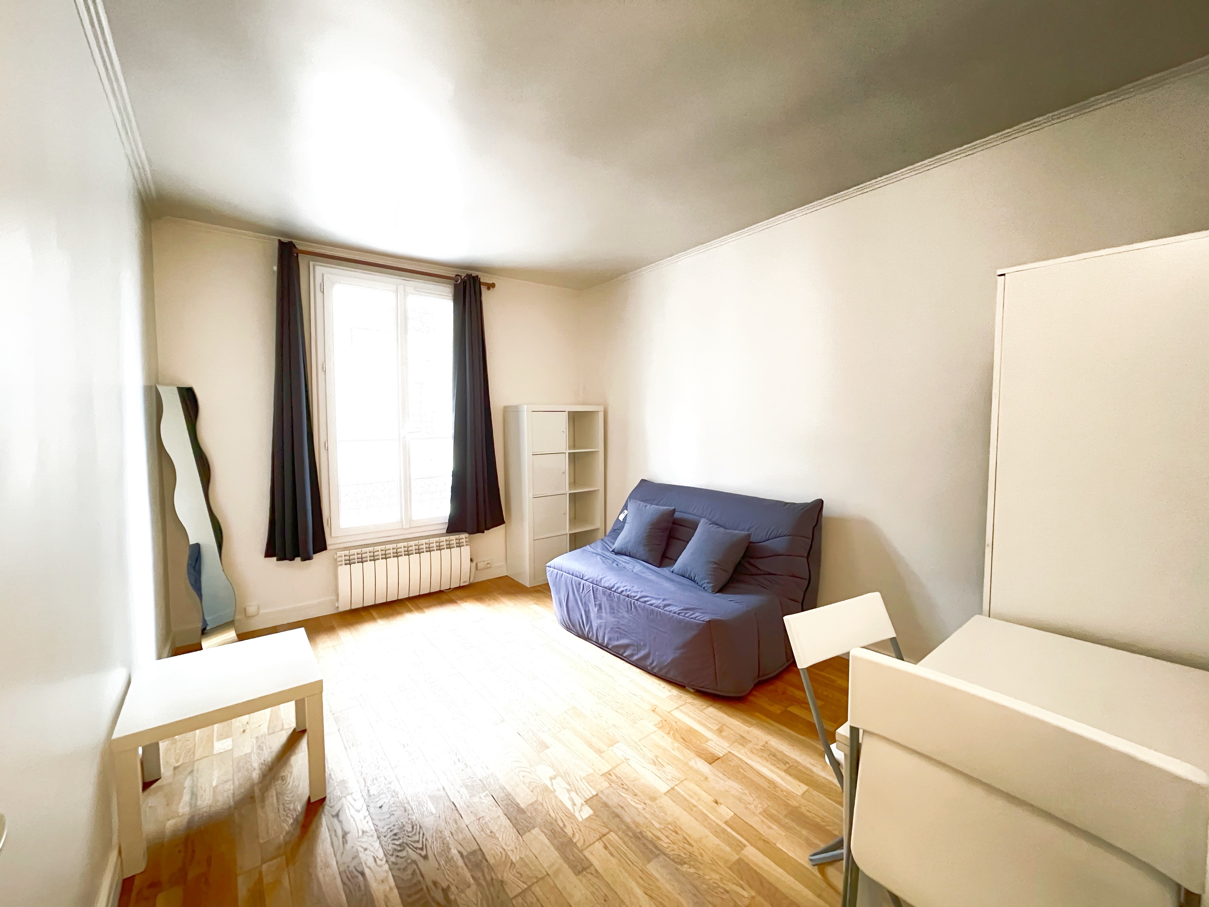 PARIS 9区·18平·studio·家具齐全·仅长租[法国巴黎租房]