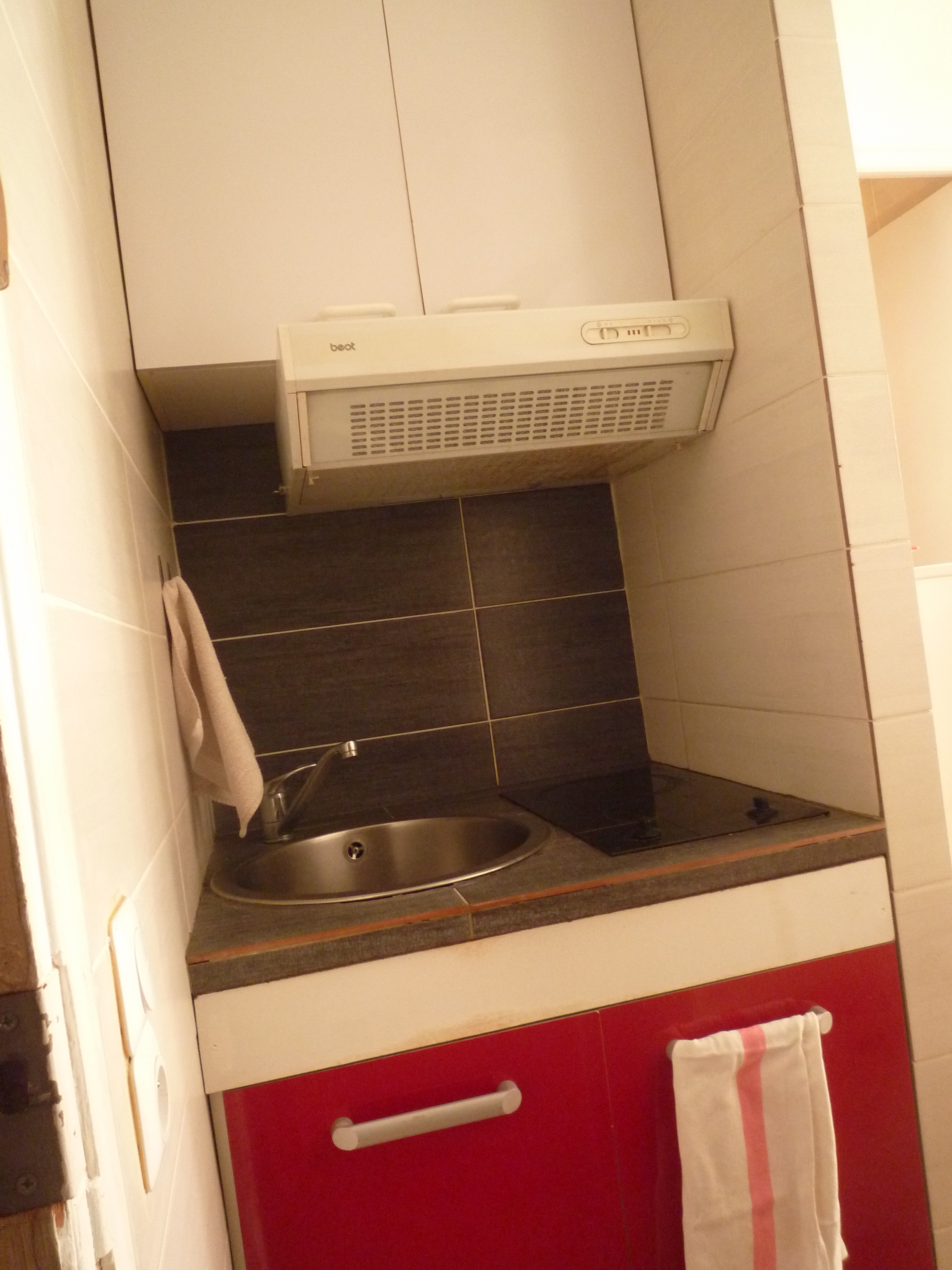 PARIS 7지역·18m²·studio·가구·장기만 가능[프랑스 부동산,프랑스 아파트 매매,파리 집 구하기,프랑스 임대 부동산,프랑스 부동산 투자,프랑스 아파트 임대 방법,파리 집 계약 절차,프랑스 부동산 세금 정보,프랑스 부동산 중개인 추천,프랑스 주택 임대 시세,프랑스 주택 관리 서비스,프랑스 아파트 월세,프랑스 단기 임대,파리 집 임대,프랑스 월세 계약,프랑스 월세 시세,파리 임대 집 추천,프랑스 임대,프랑스 월세 ,프랑스 부동산 임대 서비스,프랑스 부동산 중개,프랑스 부동산 에이전시,파리 부동산 중개인,프랑스 부동산 매물,파리 부동산 에이전시 추천,파리 현지 부동산 상담,파리 부동산 거래 대행,프랑스 부동산 시세 조회,프랑스 부동산 서비스,파리 부동산 에이전시,프랑스 부동산 전문가,프랑스 부동산 거래 팁,프랑스 주택 중개 플랫폼,파리 유학생 ,프랑스 유학 집 구하기,파리 학생 기숙사 임대,프랑스 유학생 월세 아파트,프랑스 유학 임대 계약,파리 유학 생활 집 구하기,프랑스 유학생 쉐어하우스,프랑스 가족용 주택 매매,파리 가족 아파트 임대,프랑스 어린이 학교 근처 집,프랑스 이민 주택 ,맞춤형 부동산 서비스,파리 단기 임대 아파트,프랑스 출장용 주택,파리 월 단위 임대]