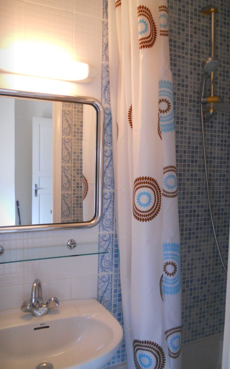 PARIS 8e·14m²·studio·No furniture·Long-term only[Paris Rental]