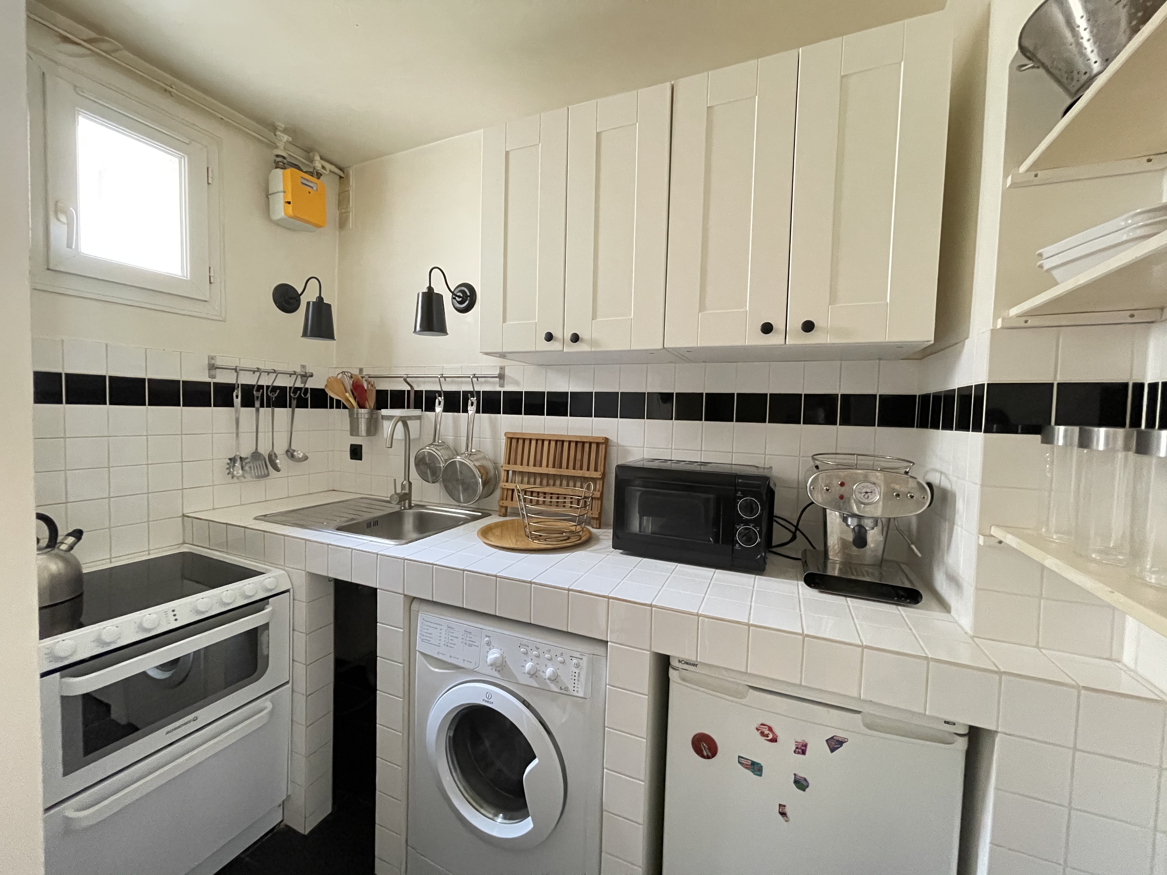 PARIS 16e·30m²·Appartement·Meublé·A long terme uniquement[Location à Paris France]