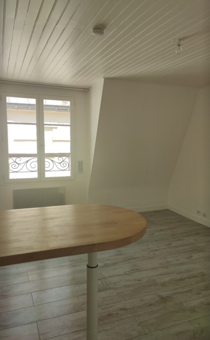 PARIS 5区·17平·studio·无家具·仅长租[法国巴黎租房]