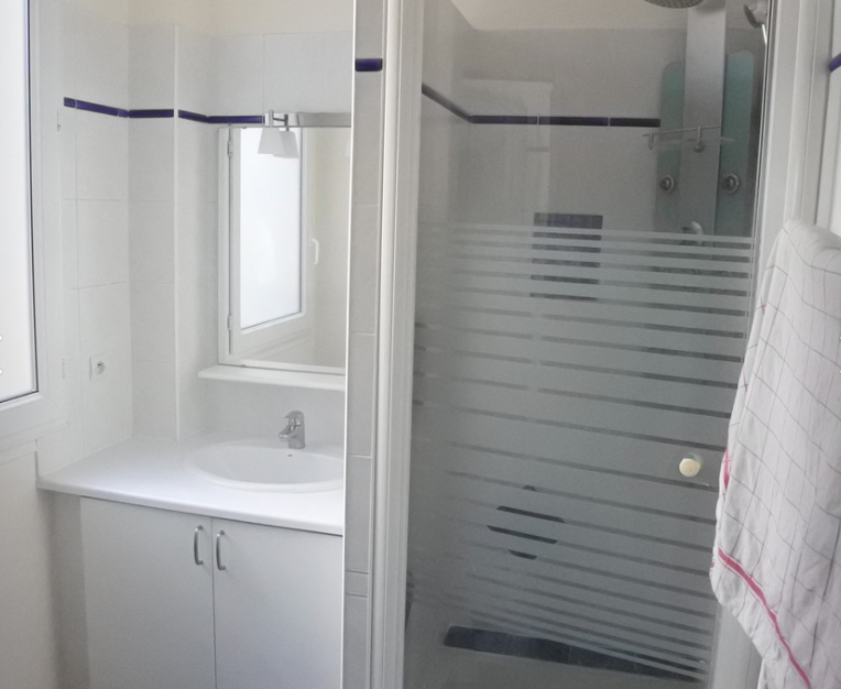 PARIS 15区·42平·公寓·家具齐全·仅长租[法国巴黎租房]