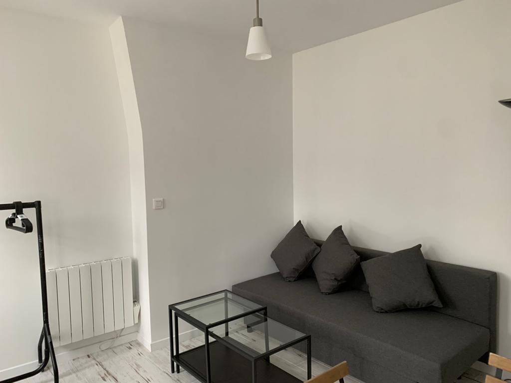 PARIS 17e·16m²·studio·With furniture·Long-term only[Paris Rental]