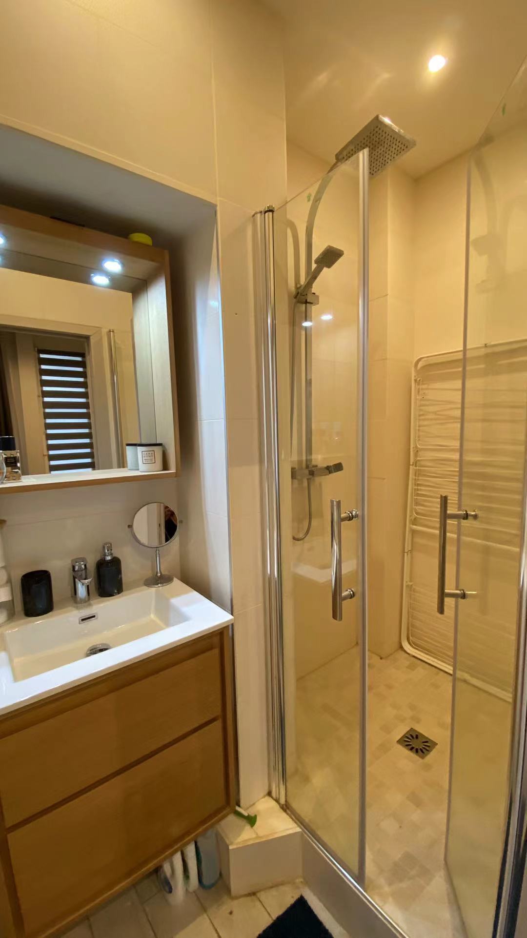 PARIS 16e·33m²·Appartement·Meublé·A long terme uniquement[Location à Paris France]