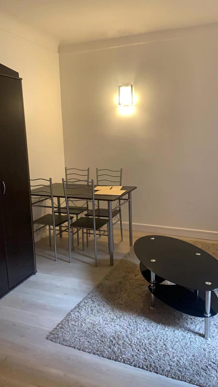 PARIS 20e·26m²·studio·With furniture·Long-term only[Paris Rental]