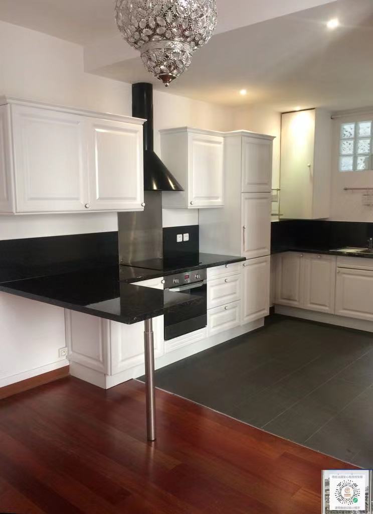 PARIS 8e·44m²·apartment·No furniture·Long-term only[Paris Rental]