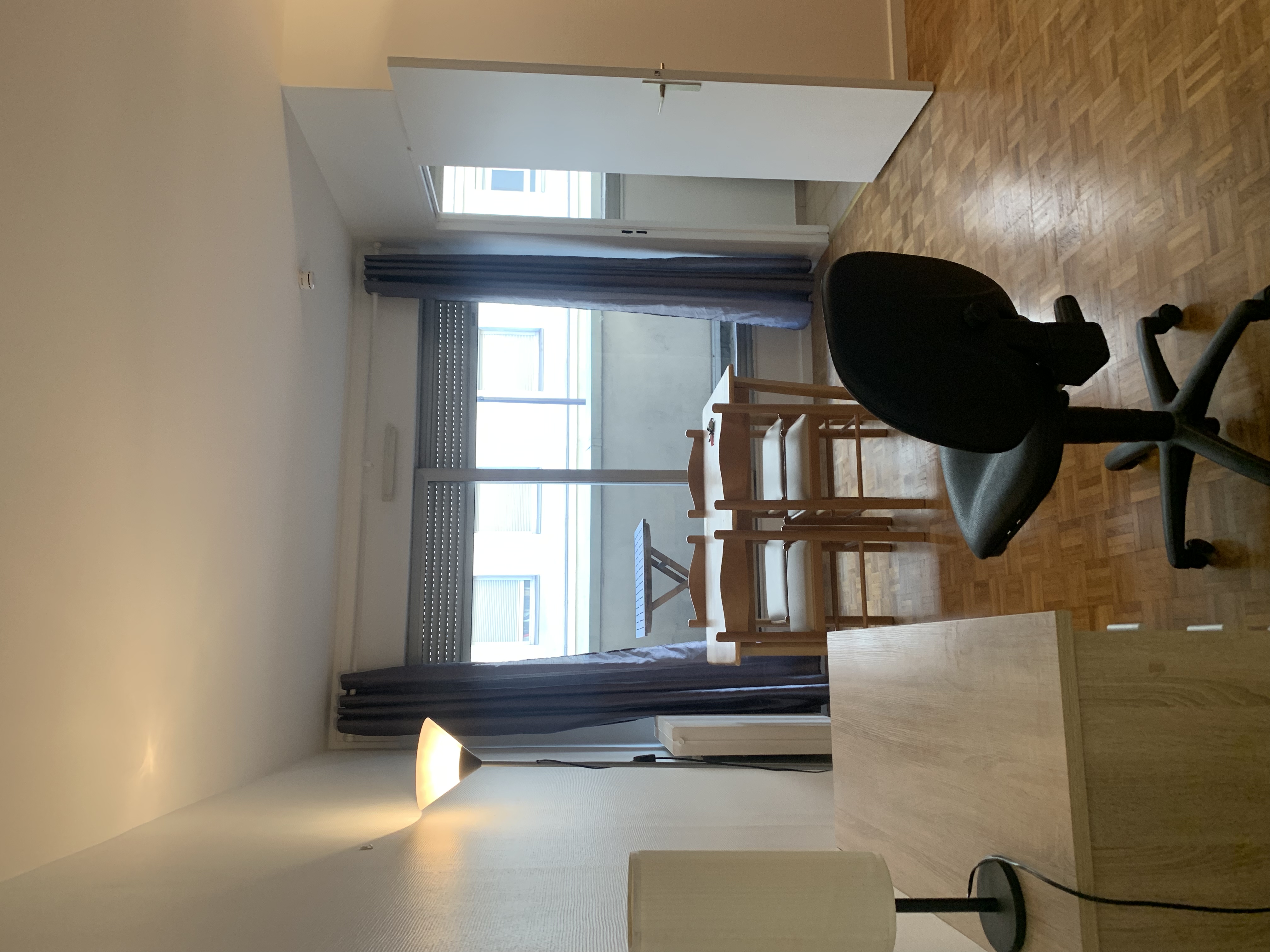 PARIS 18区·29平·studio·有家具·仅长租[法国巴黎租房]