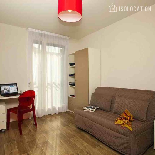 Sarah Bernhardt[Paris Rental]