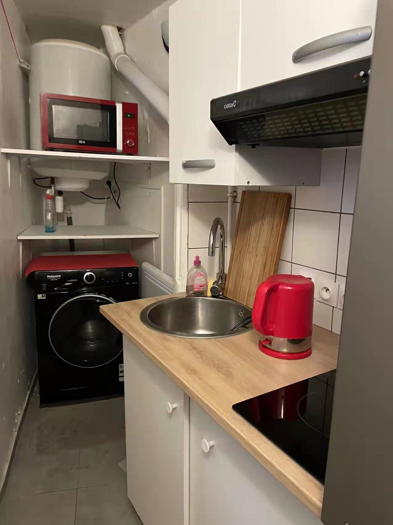 PARIS 5区·28平·studio·有家具·仅长租[法国巴黎租房]