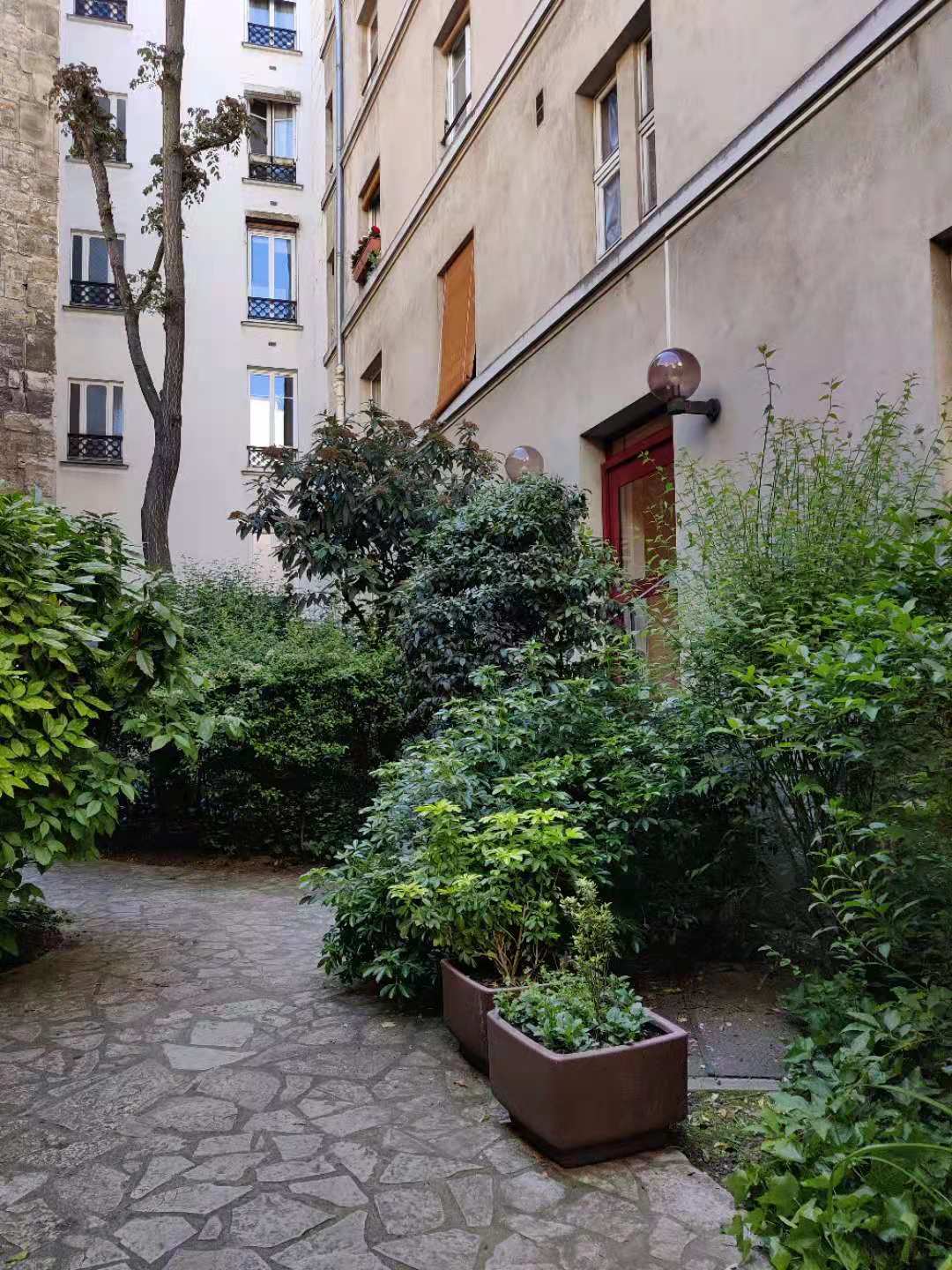 PARIS 13区·16平·studio·家具齐全·仅长租[法国巴黎租房]