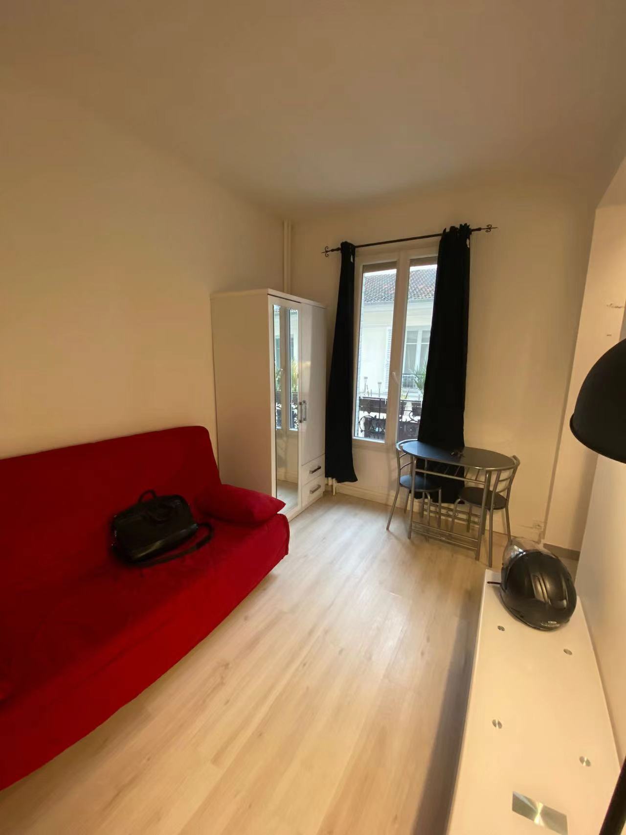 PARIS 20e·17m²·studio·With furniture·Long-term only[Paris Rental]