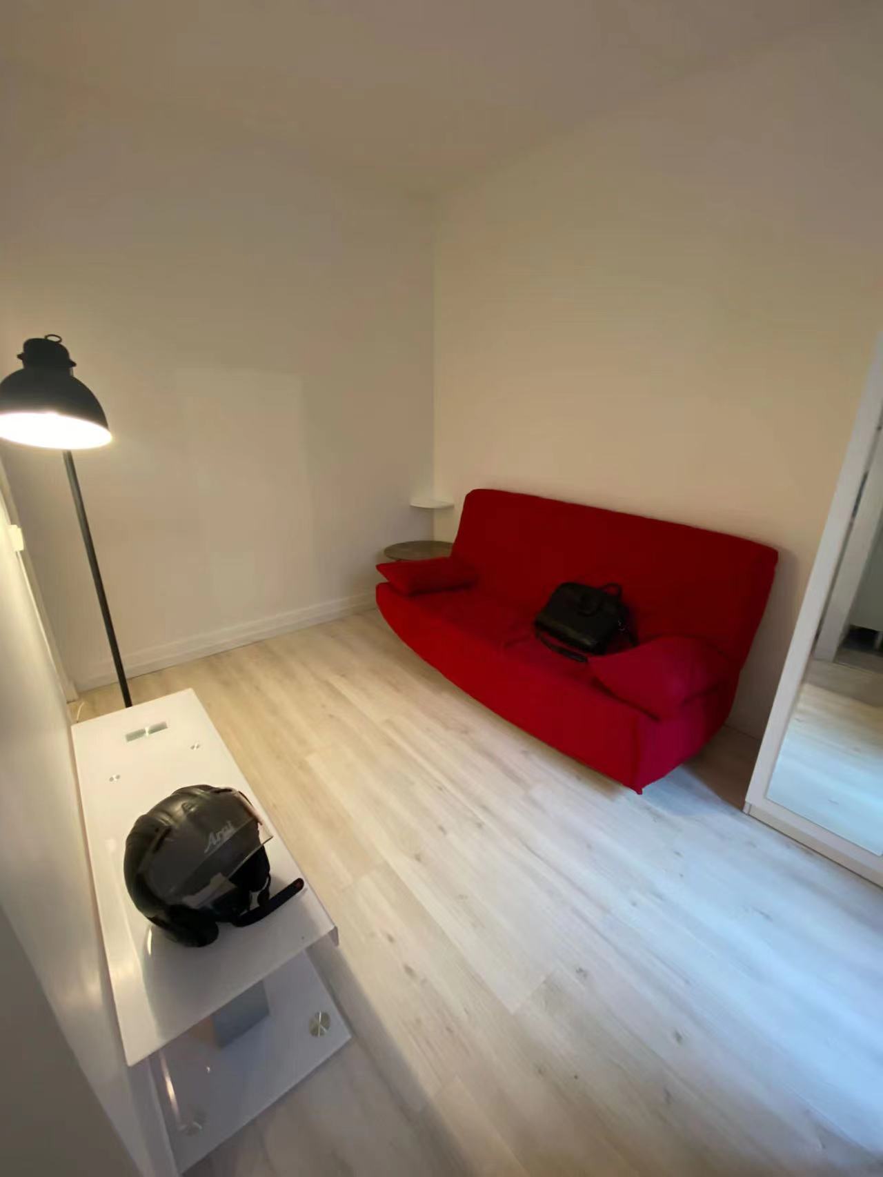 PARIS 20e·17m²·studio·With furniture·Long-term only[Paris Rental]