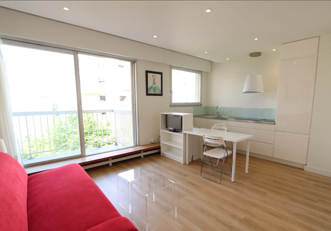 PARIS 16지역·30m²·studio·가구·장기만 가능[프랑스 파리 아파트 임대]