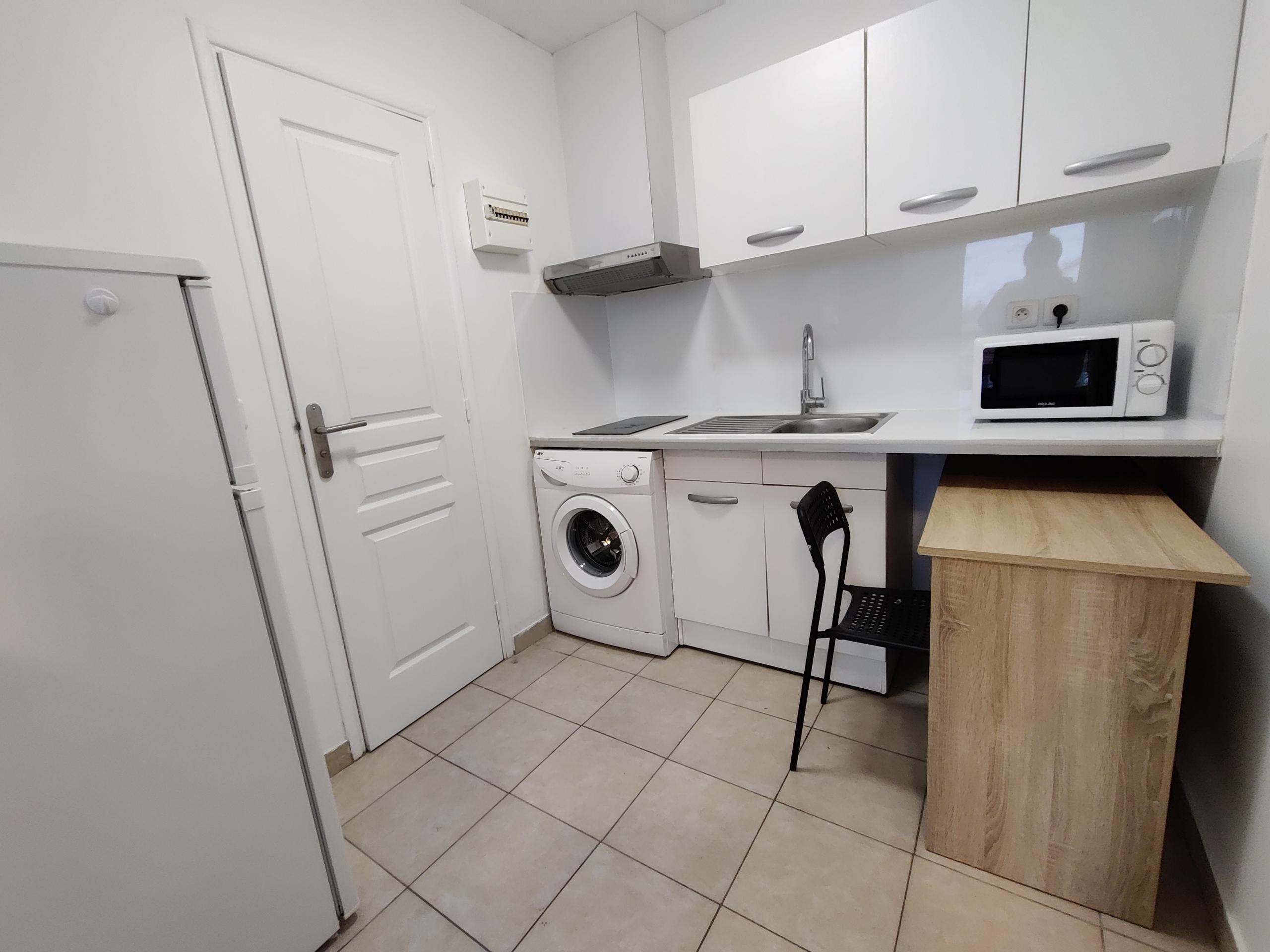 Vitry-sur-Seine 94e·25m²·Studio·Meublé[Location à Paris France]