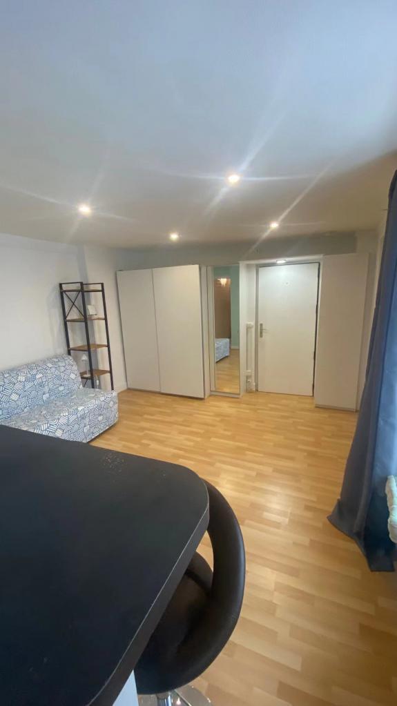 PARIS 15e·25m²·studio·Fully furnished[Paris Rental]