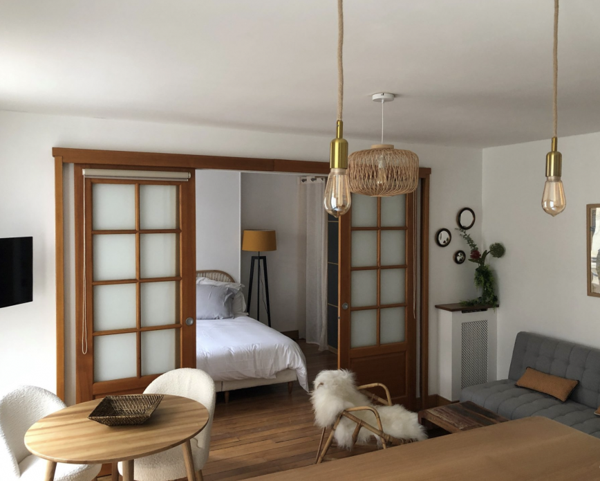 PARIS 16지역·45m²·아파트·가구·장기만 가능[프랑스 부동산,프랑스 아파트 매매,파리 집 구하기,프랑스 임대 부동산,프랑스 부동산 투자,프랑스 아파트 임대 방법,파리 집 계약 절차,프랑스 부동산 세금 정보,프랑스 부동산 중개인 추천,프랑스 주택 임대 시세,프랑스 주택 관리 서비스,프랑스 아파트 월세,프랑스 단기 임대,파리 집 임대,프랑스 월세 계약,프랑스 월세 시세,파리 임대 집 추천,프랑스 임대,프랑스 월세 ,프랑스 부동산 임대 서비스,프랑스 부동산 중개,프랑스 부동산 에이전시,파리 부동산 중개인,프랑스 부동산 매물,파리 부동산 에이전시 추천,파리 현지 부동산 상담,파리 부동산 거래 대행,프랑스 부동산 시세 조회,프랑스 부동산 서비스,파리 부동산 에이전시,프랑스 부동산 전문가,프랑스 부동산 거래 팁,프랑스 주택 중개 플랫폼,파리 유학생 ,프랑스 유학 집 구하기,파리 학생 기숙사 임대,프랑스 유학생 월세 아파트,프랑스 유학 임대 계약,파리 유학 생활 집 구하기,프랑스 유학생 쉐어하우스,프랑스 가족용 주택 매매,파리 가족 아파트 임대,프랑스 어린이 학교 근처 집,프랑스 이민 주택 ,맞춤형 부동산 서비스,파리 단기 임대 아파트,프랑스 출장용 주택,파리 월 단위 임대]