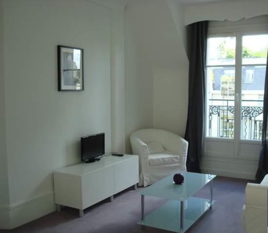 PARIS 15区·40平·公寓·家具齐全[法国巴黎租房]