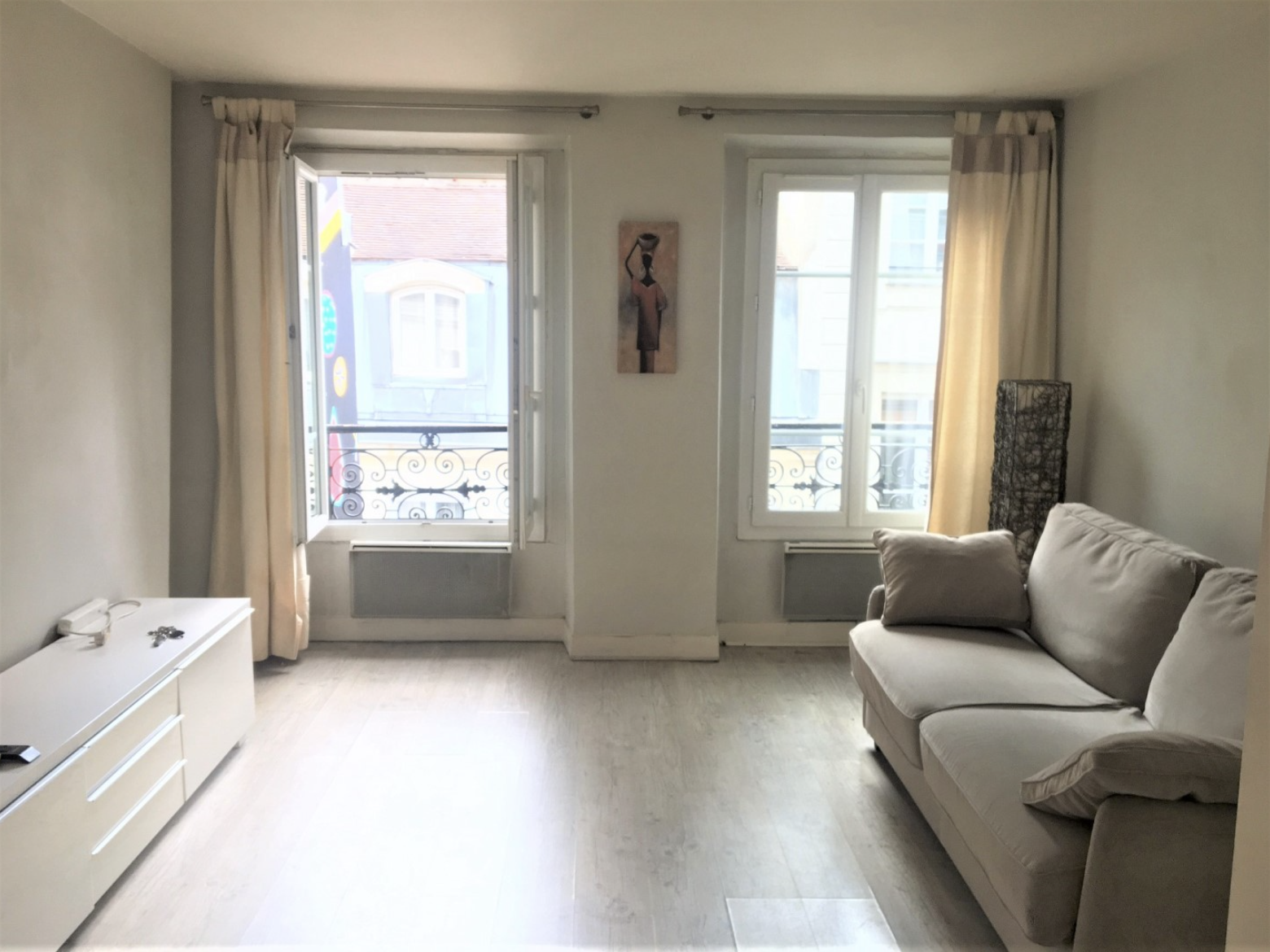 PARIS 3e·28m²·Studio·Meublé[Location à Paris France]